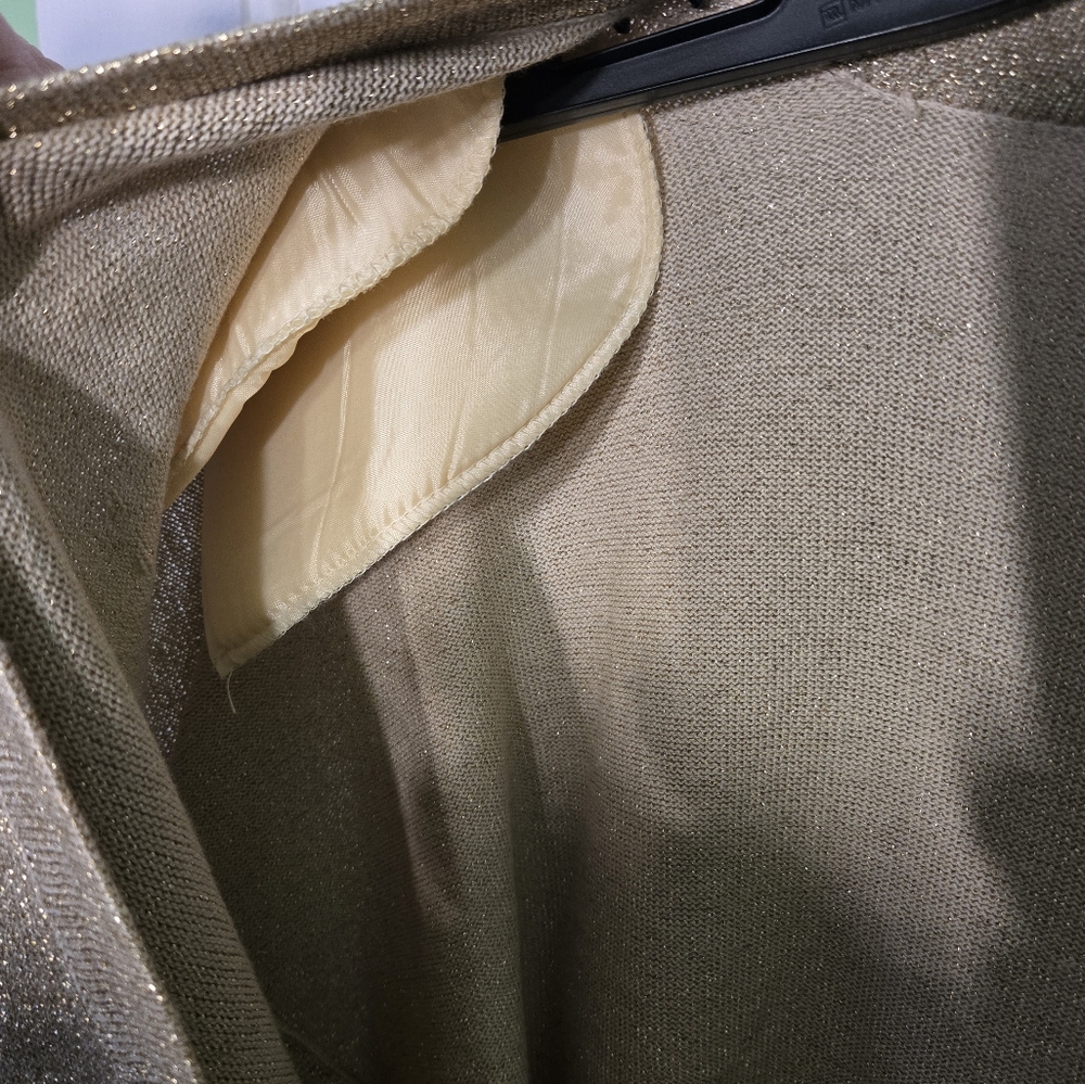 Gold Button-Up Cardigan - Picture 6 of 7